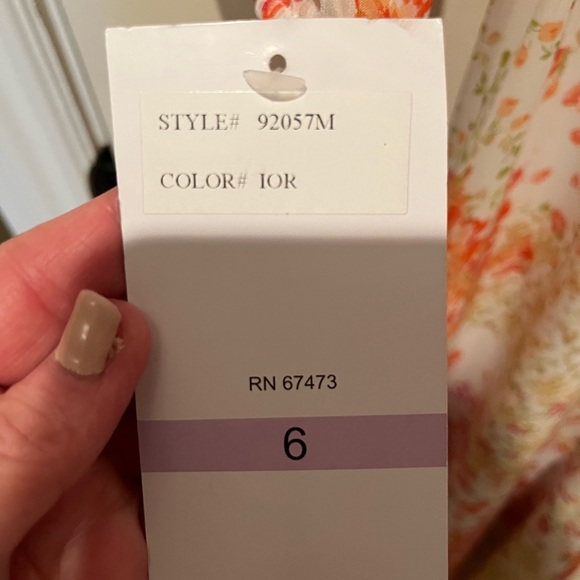 Floral Ruffle Dress - Picture 3 of 8